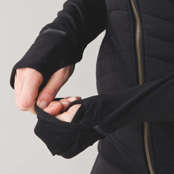 Lululemon Fleece Out Jacket Size 6 - Picture 3 of 10